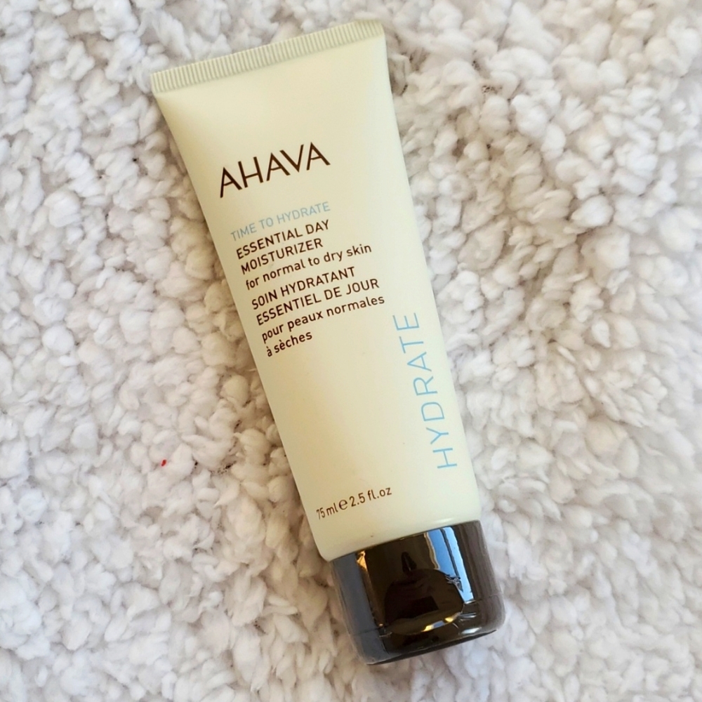 AHAVA Essential Day Moisturizer - Time to HYDRATE Normal to Dry Skin Face Cream